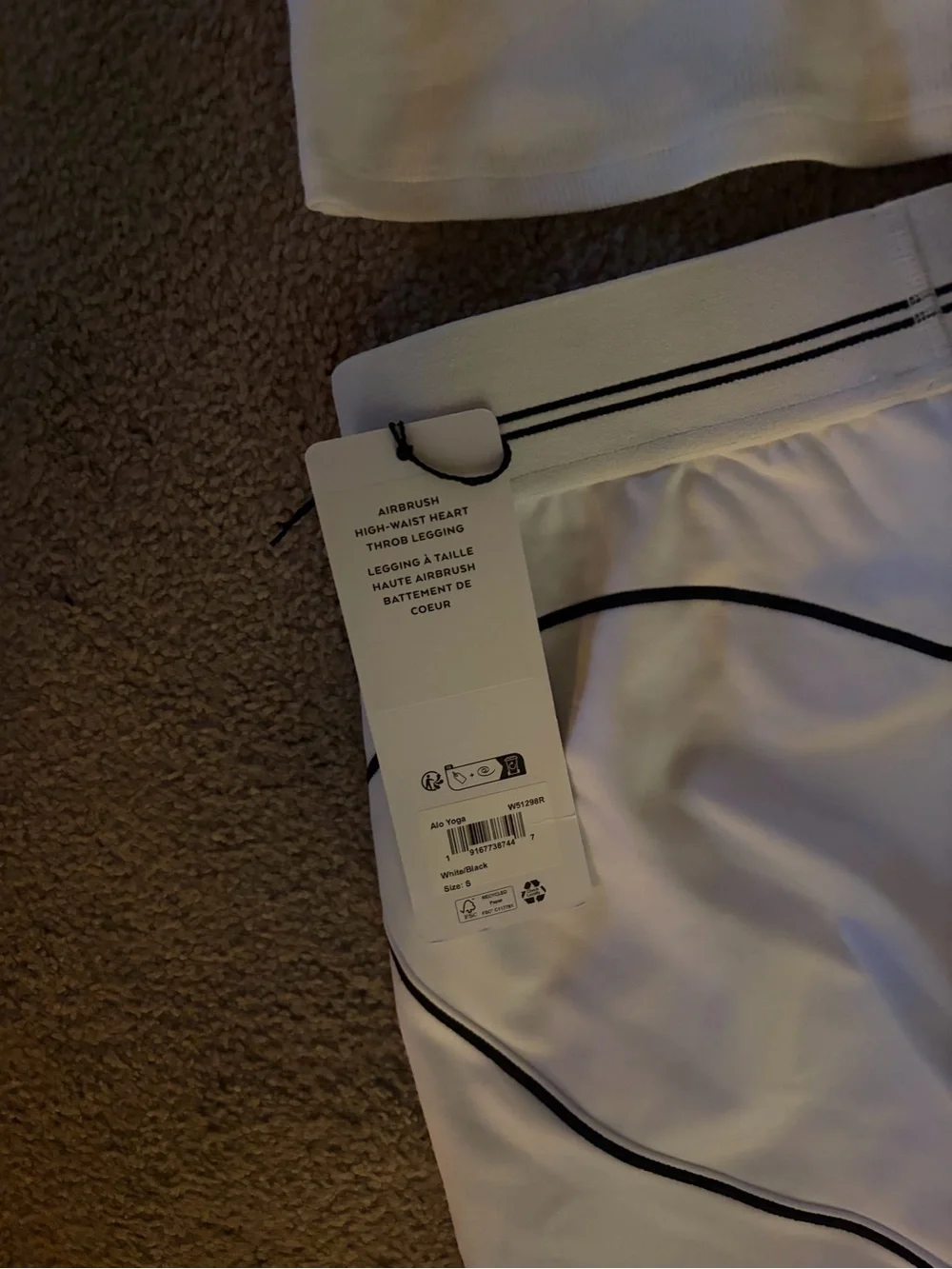 NWT Alo Yoga White & Black Airbrush Leggings + Ribbed Cropped Tank Top Set SMALL